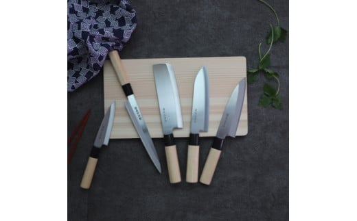濃州正宗作 ステンレス和包丁 出刃包丁 ～ステンレス素材なので錆びづらい 関の職人 白木ハンドル ほうちょう 包丁 日本製 国産 ステンレス おすすめ 人気 初心者の方にも～