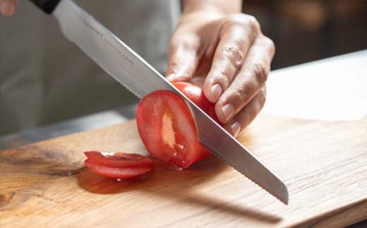 H9-110 パン切りナイフSUU｜パンくずが出にくい パンナイフ 軽い力で切れる パン切り包丁 ブレッドナイフ