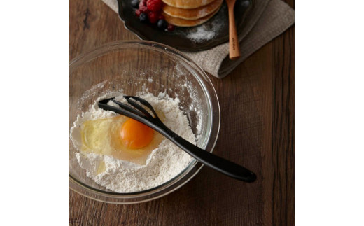 ミキサー（ブラック）WW-208 ～泡立て器 ダマができにくい～