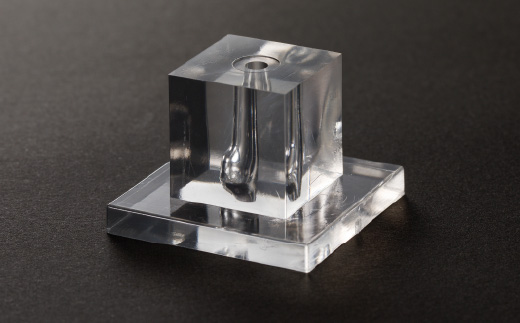 <年間40万本の耳かきをつくる会社が贈るこだわりの耳かき>夢ごこち耳かき 角形スタンド付き ～クラファン1200%超達成の人気製品～