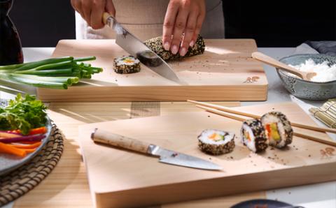 MIYABI ミヤビ 「 5000MCD 三徳包丁 180mm 日本製 」 ダマスカス 三徳 包丁 ナイフ 多層鋼 岐阜県関市製【日本正規販売品】 34374-181