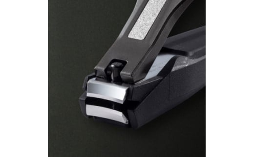 ＜メタルテコを使用し、軽い切り心地＞◇貝印 AUGER ツメキリMサイズ Standard（HC2300）