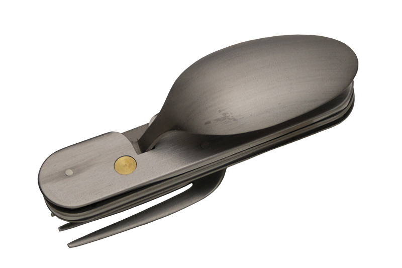 H20-11 チタニウム製スプーン・フォーク 引割（KC-526） ～アウトドア キャンプ カトラリー BBQ バーベキュー 食事 携帯 持ち運び チタン 軽い 便利 防災用品としても～