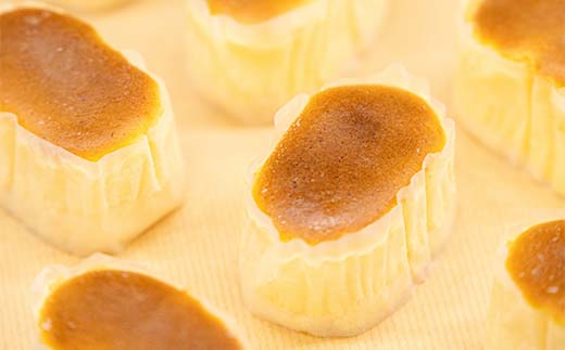 半熟チーズスフレ10個入り 悦造 スイーツ デザート 焼き菓子 お菓子 ご褒美 ギフト プレゼント F4N-1858