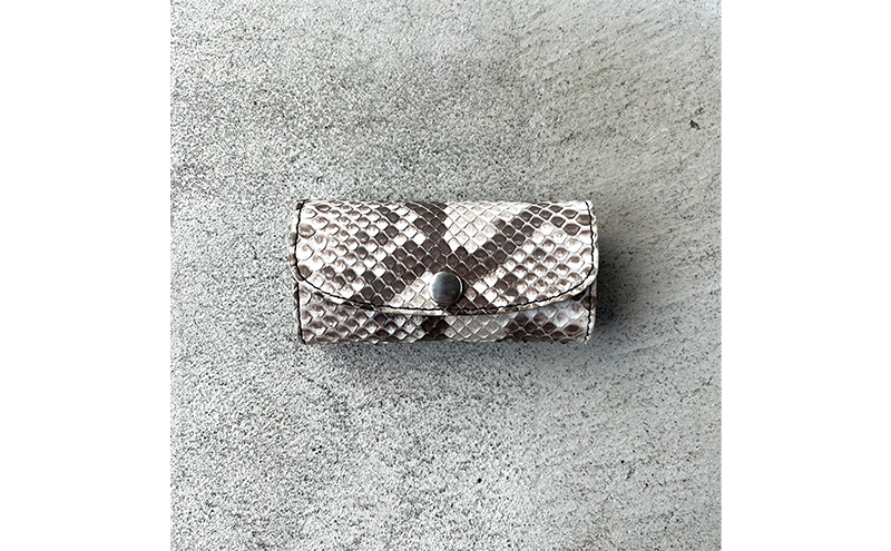 本革 キーケース ダイヤモンドパイソンレザー