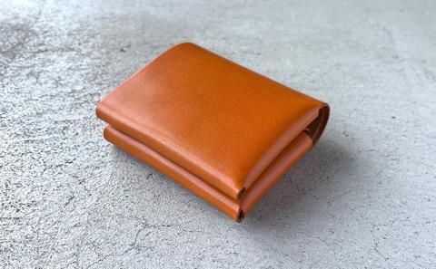 本革 ノンステッチの二つ折りミニ財布 栃木レザー　レッド