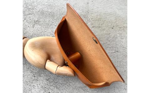 本革 メガネケース 栃木レザー　キャメル