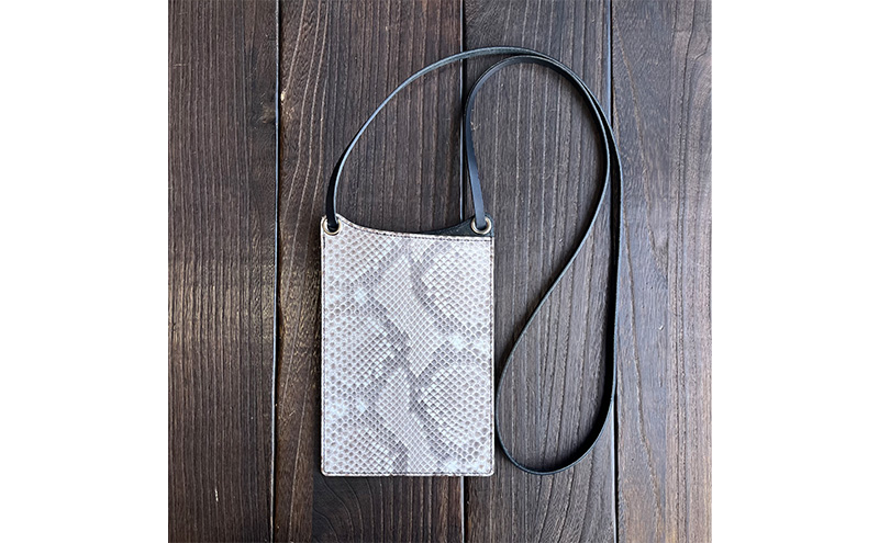 本革 スマホショルダー ダイヤモンドパイソンレザー ブラウンベース