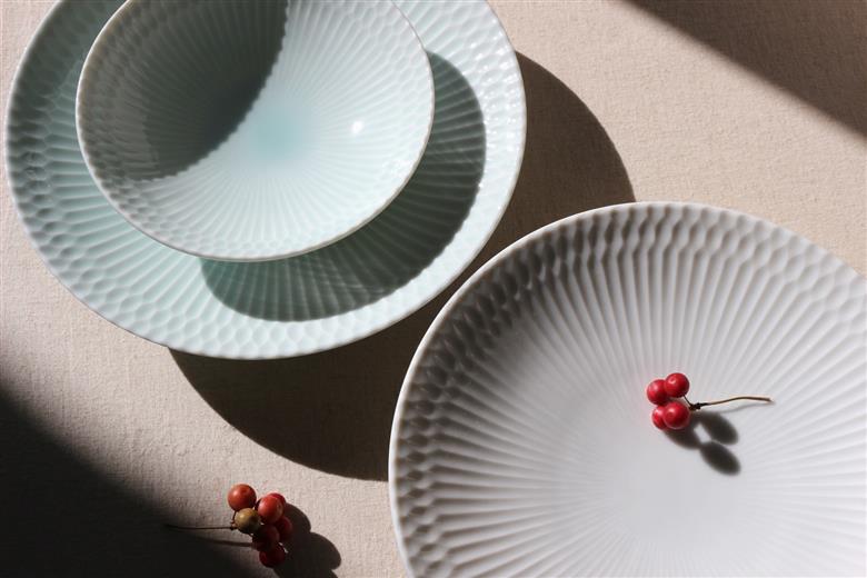 【3色から選べる】 【美濃焼】 さざなみ 21深皿 青白 2枚セット 瑞浪市 / JS企画 皿 お皿 プレート 食器 プレート パスタ皿 そば皿 [AZAZ086] 青白