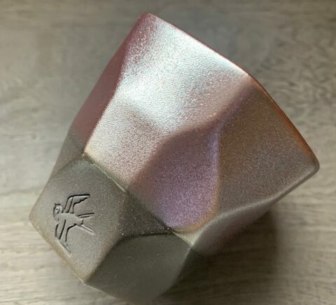 【美濃焼】 つばめ工房 黒土 ロックカップ ガーネット 瑞浪市 / 大恵 陶磁器 酒器 ギフト [AZBG010]