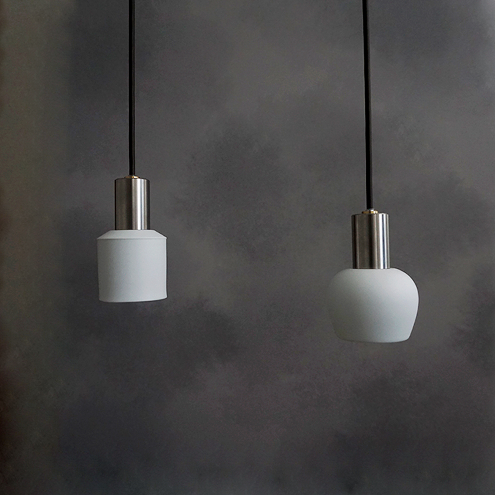 CTSH LIGHT. ペンダントライト＜Ljus ステンレス白磁オールド E17＞ 瑞浪市 / ジオニック 照明器具 ソケット ステンレス 磁器 シェード ホワイト [AZBQ108]