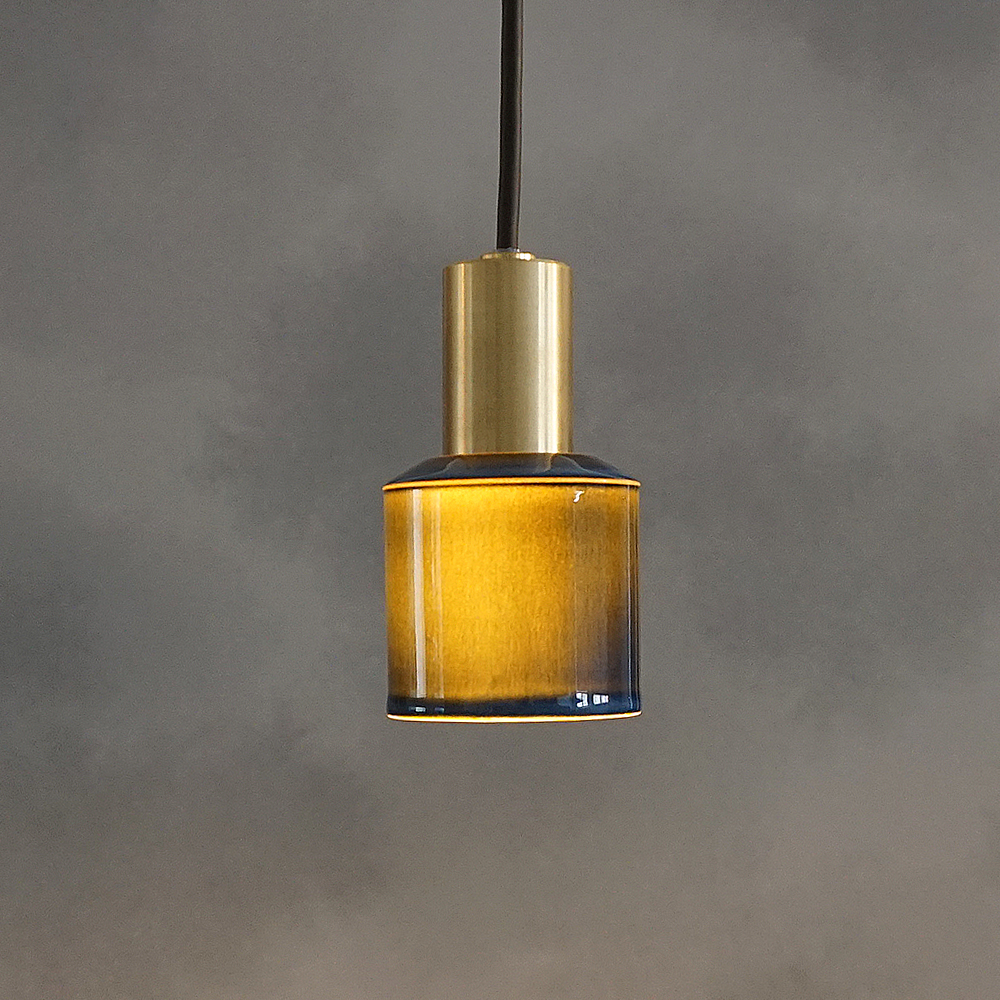 CTSH LIGHT. ペンダントライト＜Ljus オールド ネイビー E17＞ 瑞浪市 / ジオニック 照明器具 ソケット 真鍮 磁器 シェード タイル [AZBQ111]