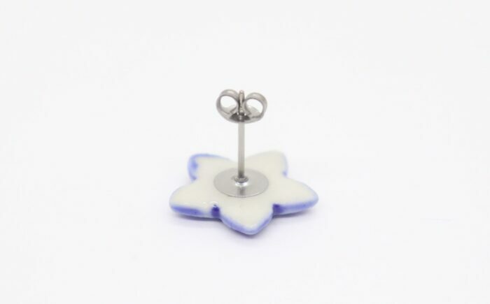 【美濃焼】 ききょう ピアス 紺色 瑞浪市 / TILEmade タイル アクセサリー ハンドメイド [AZCD014]