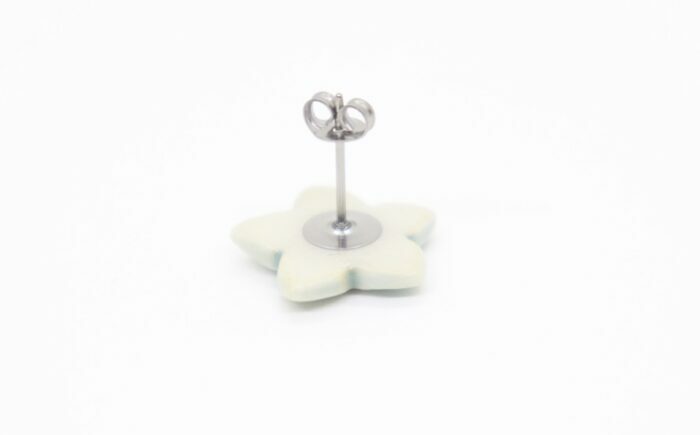 【美濃焼】 ききょう ピアス 水色 瑞浪市 / TILEmade タイル アクセサリー ハンドメイド [AZCD015]