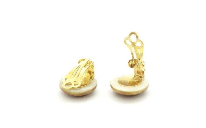 【美濃焼】 薄茶むら タイル イヤリング 直径20mm 瑞浪市 / TILEmade タイル アクセサリー ハンドメイド [AZCD069]