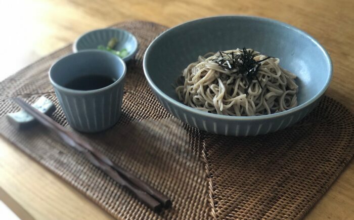 【美濃焼/みずなみ焼】 しのぎ マルチボウルL マルチカップ 豆皿 各2個セット ブルーグレー 瑞浪市 / 山喜製陶 食器 鉢 プレート [AZCP035]