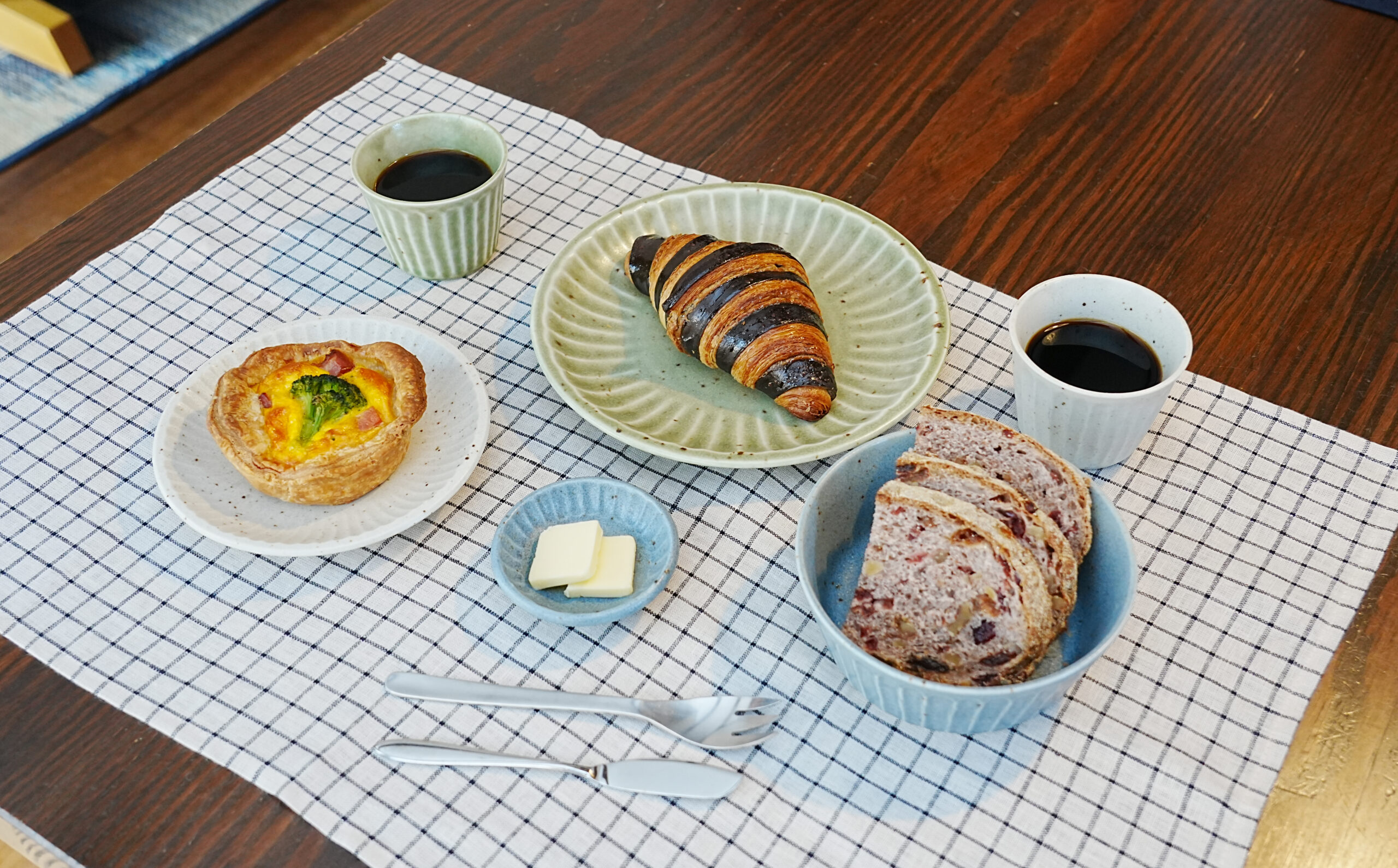 【美濃焼/みずなみ焼】 大地の器 グリーン 21cmプレート ギフト箱入り 瑞浪市 / 山喜製陶 食器 皿 パスタ皿 [AZCP045]