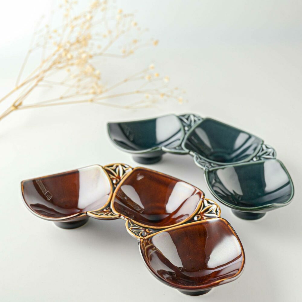 【美濃焼】 asumi(彩澄) 21cm 三連花皿 アメ色 ・ ネイビー 箱入り 2色セット 78193690 瑞浪市 / やまに 食器 小鉢 リサイクル [AZCR017]