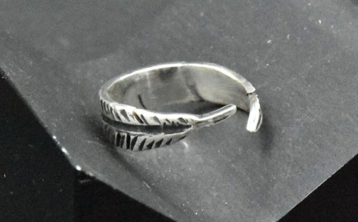 フェザーリング 22～28号 瑞浪市 / ATP シルバー アクセサリー ハンドメイド [AZAH004]