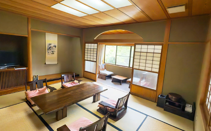 GOLF5カントリーみずなみコース 平日1Rセルフプレー・コテージ 1泊2食付 宿泊券 (1名様分) 瑞浪市 [AZAW001]