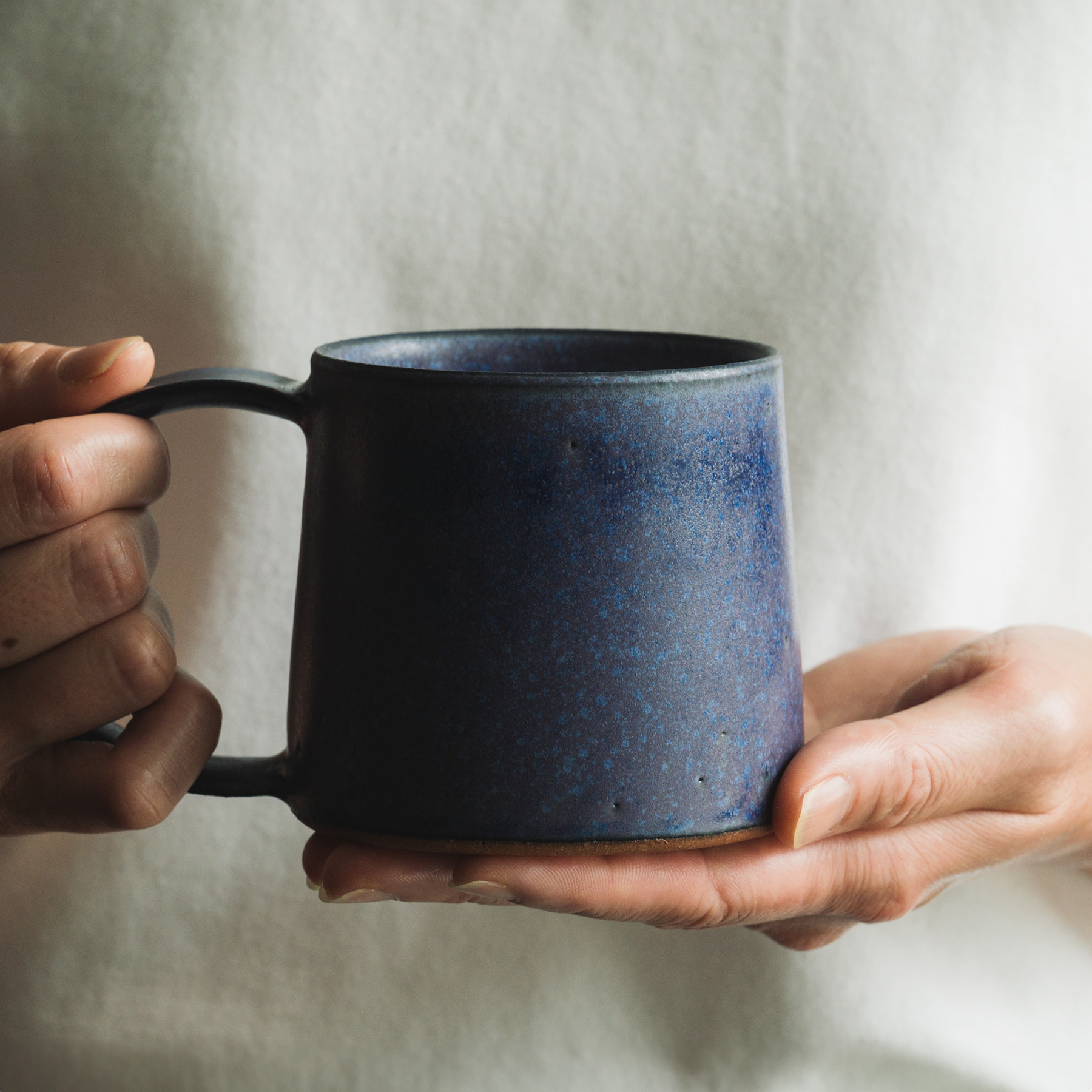 【3色から選べる】 【美濃焼】 恩田陽子 カフェオレマグカップ 380ml パープル 瑞浪市 / JS企画 ティーカップ マグカップ マグ コップ おしゃれ [AZAZ038] パープル