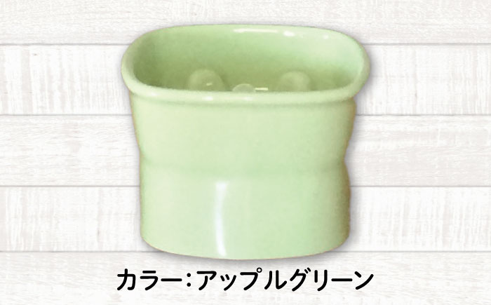 【美濃焼】 陶器製ペット用フードボウル 早食い防止 高台フードボウル 小 アップルグリーン pet109 瑞浪市 / ながしまプランニングオフィス エサ入れ 餌皿 犬 猫 [AZBM013] アップルグリーン