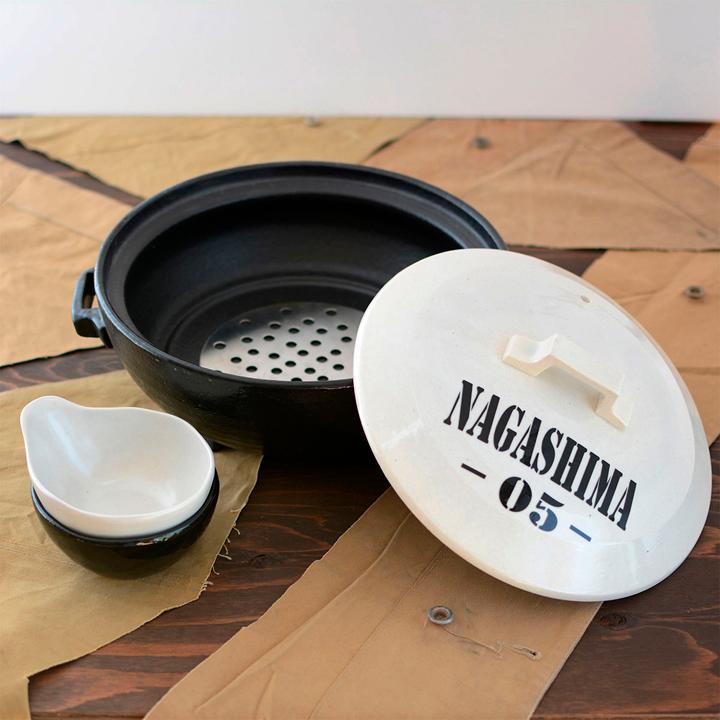 【美濃焼】 名入れオーダー 土鍋 名前+数字 ホワイト ARMY 9号 (4-6人用) IHプレート付 YA014 瑞浪市 / ながしまプランニングオフィス 陶器 どなべ 鍋 レンジOK オーブンOK [AZBM106]