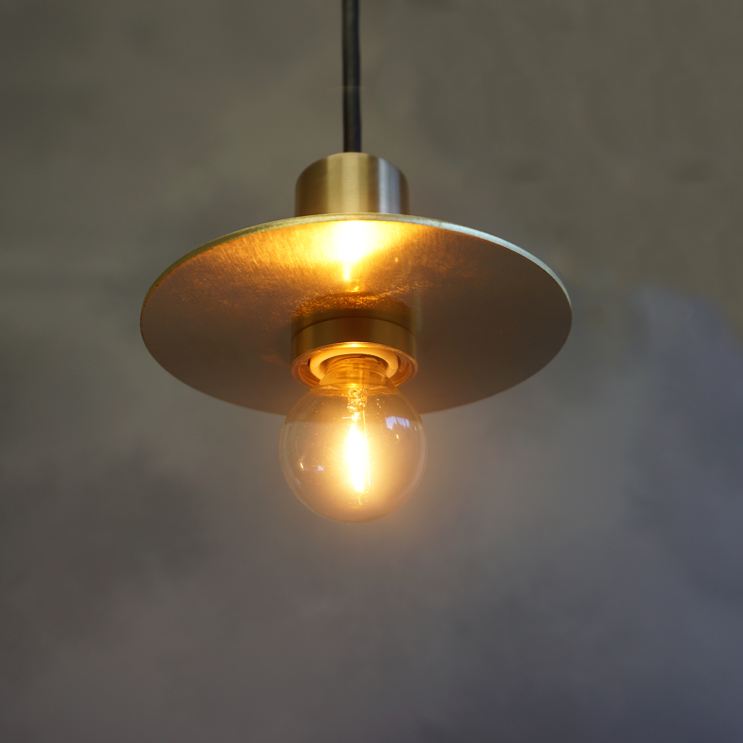 CTSH LIGHT. ペンダントライト＜Ljus 真鍮Circle E17＞ 瑞浪市 / ジオニック 照明器具 ソケット 真鍮 シェード ゴールド [AZBQ106]