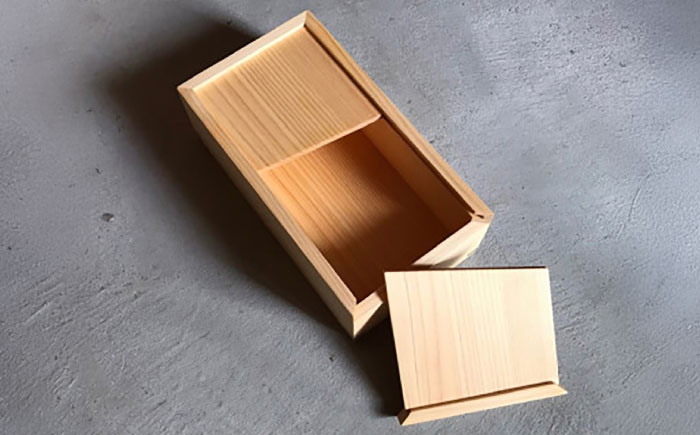 東濃ひのき ティッシュBOX 瑞浪市 / Factory Kakamu インテリア 雑貨 木製 [AZBZ008]