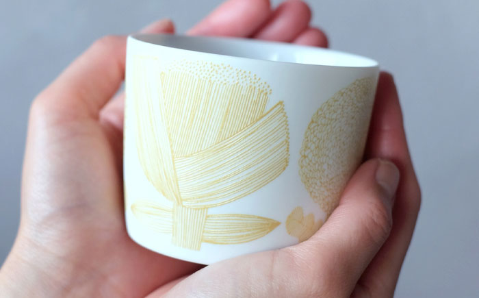 【美濃焼】 カップ ペアセット ＜BIRDS' WORDS＞ DAY BY DAY CUP [FLOWERS] イエロー × グレー 瑞浪市 / FLYWAY [AZCC010]