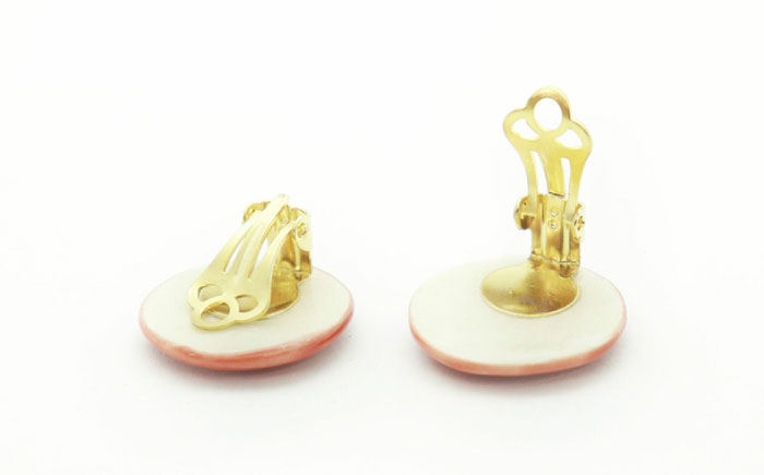 【美濃焼】 梅むら タイル イヤリング 直径20mm 瑞浪市 / TILEmade タイル アクセサリー ハンドメイド [AZCD057] 梅むら