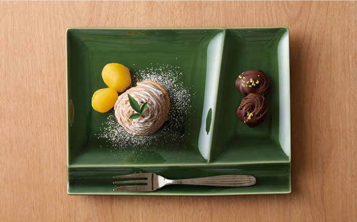 【美濃焼】 グッドデザイン賞受賞 miyama. 箸置き付仕切り皿 isola(イゾラ) パレットプレートL 織部 1枚 瑞浪市 / ミヤマプランニング 食器 プレート 仕切り皿 [AZCM084] 織部