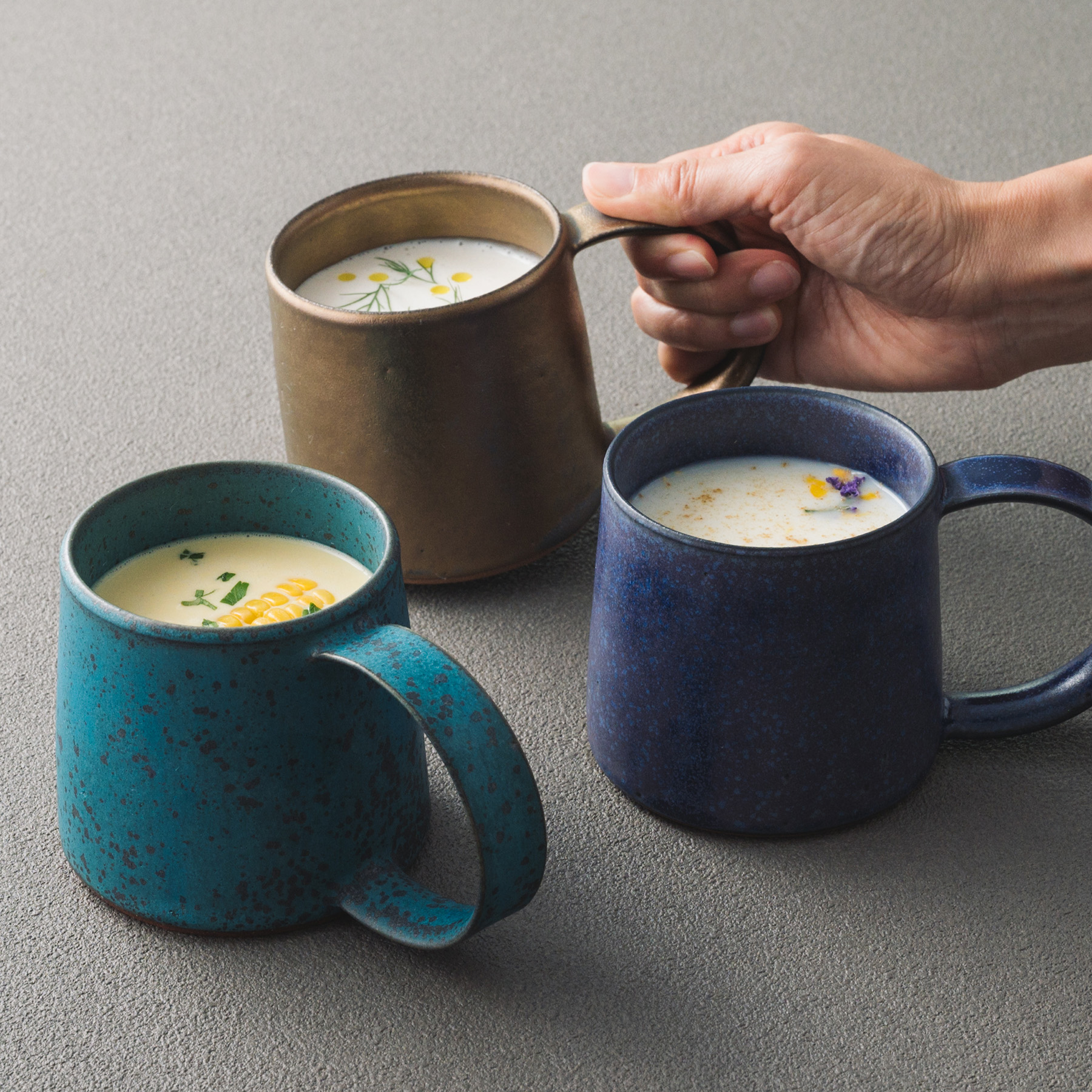 【美濃焼】 恩田陽子 コーヒーマグカップ カフェオレマグカップ 3色×2サイズ 計6点セット グリーン ゴールド パープル 瑞浪市 / JS企画 マグカップ セット　 [AZAZ027]