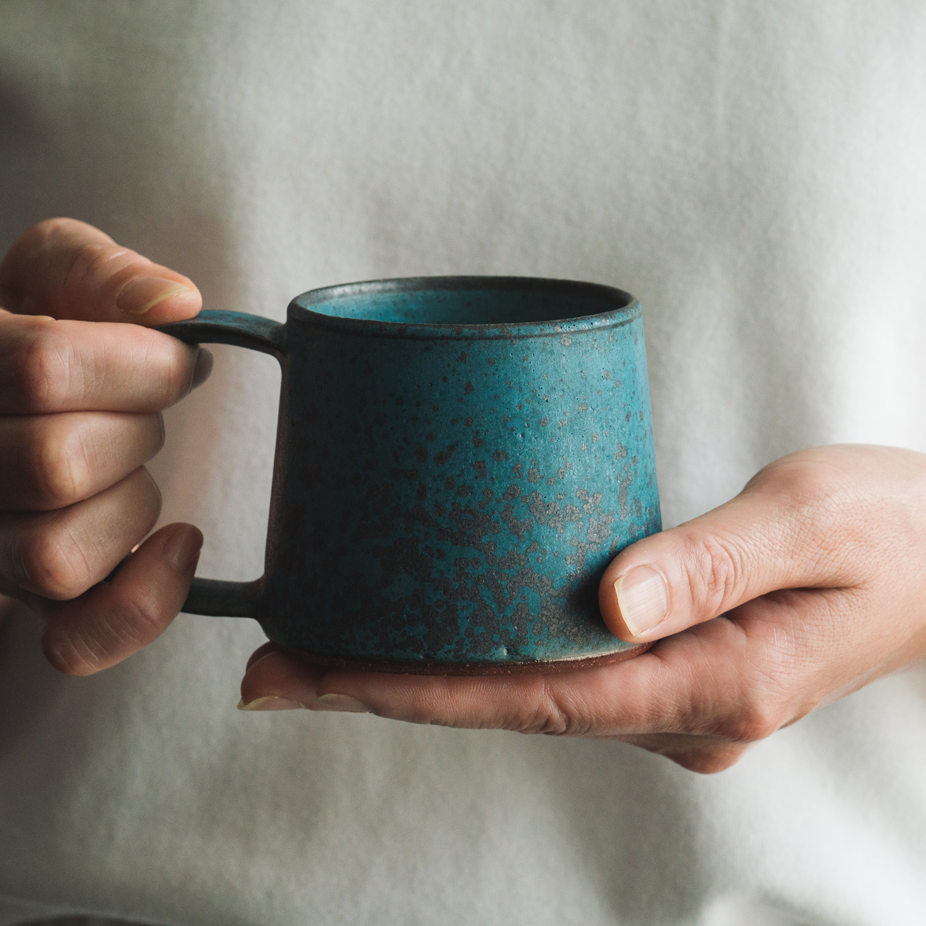 【美濃焼】 恩田陽子 コーヒーマグカップ 小 250ml 3色各1点　計3点セット グリーン ゴールド パープル 瑞浪市 / JS企画 ティーカップ マグ マグカップ コップ セット [AZAZ035]