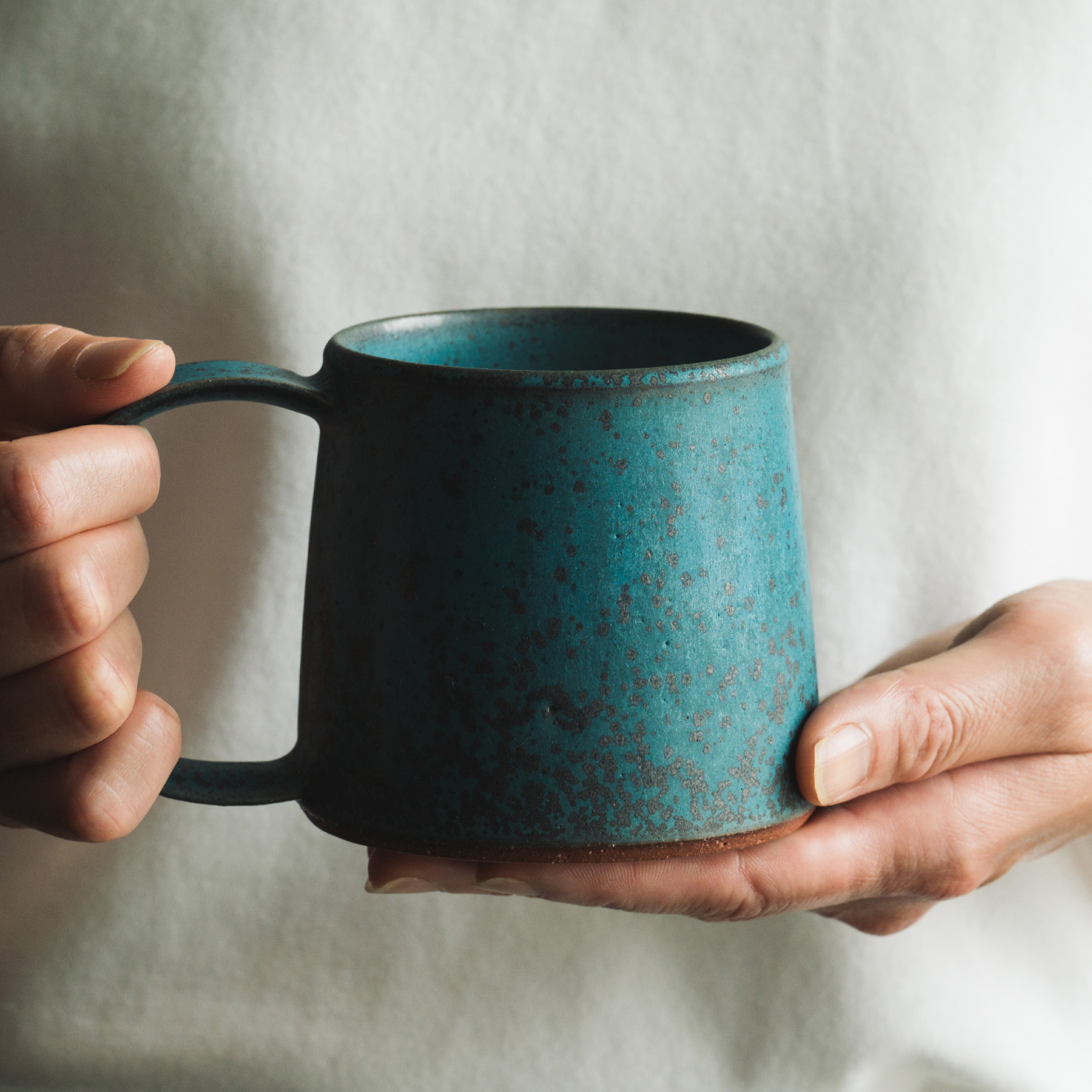 【3色から選べる】 【美濃焼】 恩田陽子 カフェオレマグカップ 隅切長角皿 L 各1枚セット グリーン 瑞浪市 / JS企画 マグカップ 皿 プレート セット [AZAZ039] グリーン