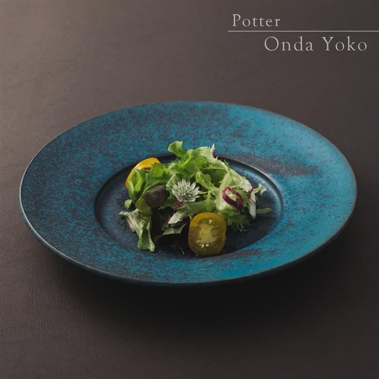 【3色から選べる】 【美濃焼】 恩田陽子 リムプレート L 27.5cm グリーン 瑞浪市 / JS企画 皿 プレート おしゃれ [AZAZ049] グリーン