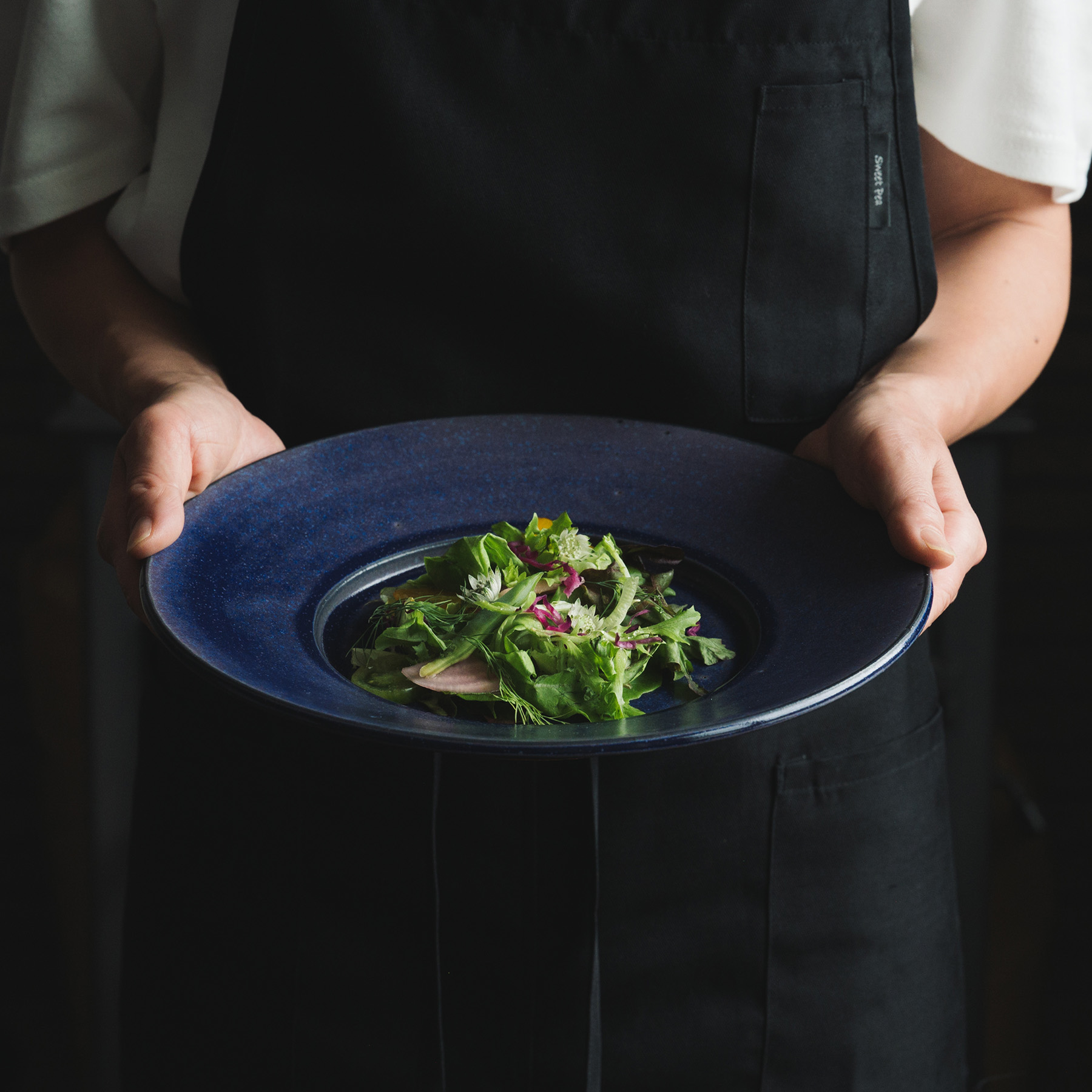 【3色から選べる】 【美濃焼】 恩田陽子 リムプレート L 27.5cm パープル 瑞浪市 / JS企画 皿 プレート おしゃれ [AZAZ051] パープル