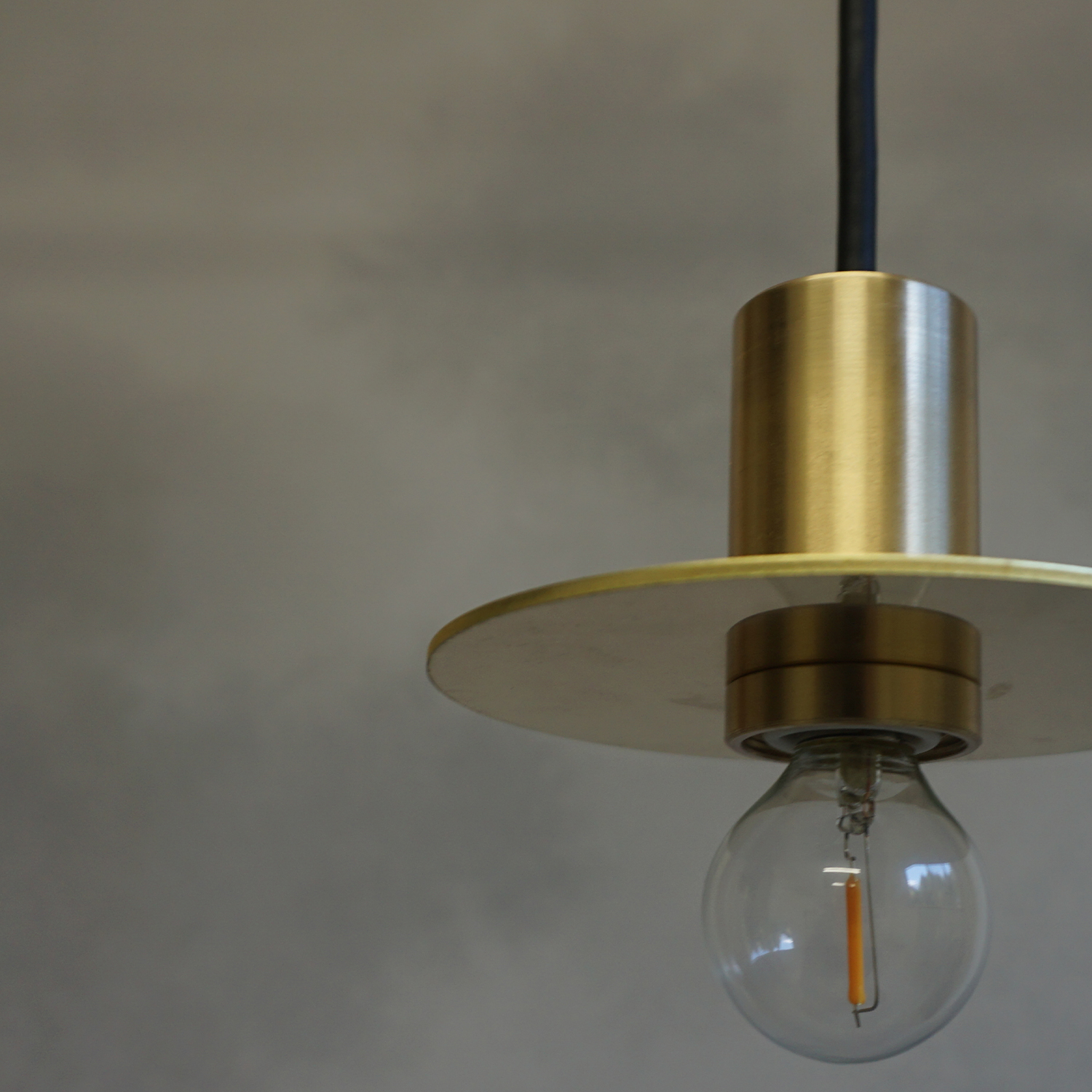 CTSH LIGHT. ペンダントライト＜Ljus 真鍮Circle E17＞ 瑞浪市 / ジオニック 照明器具 ソケット 真鍮 シェード ゴールド [AZBQ106]