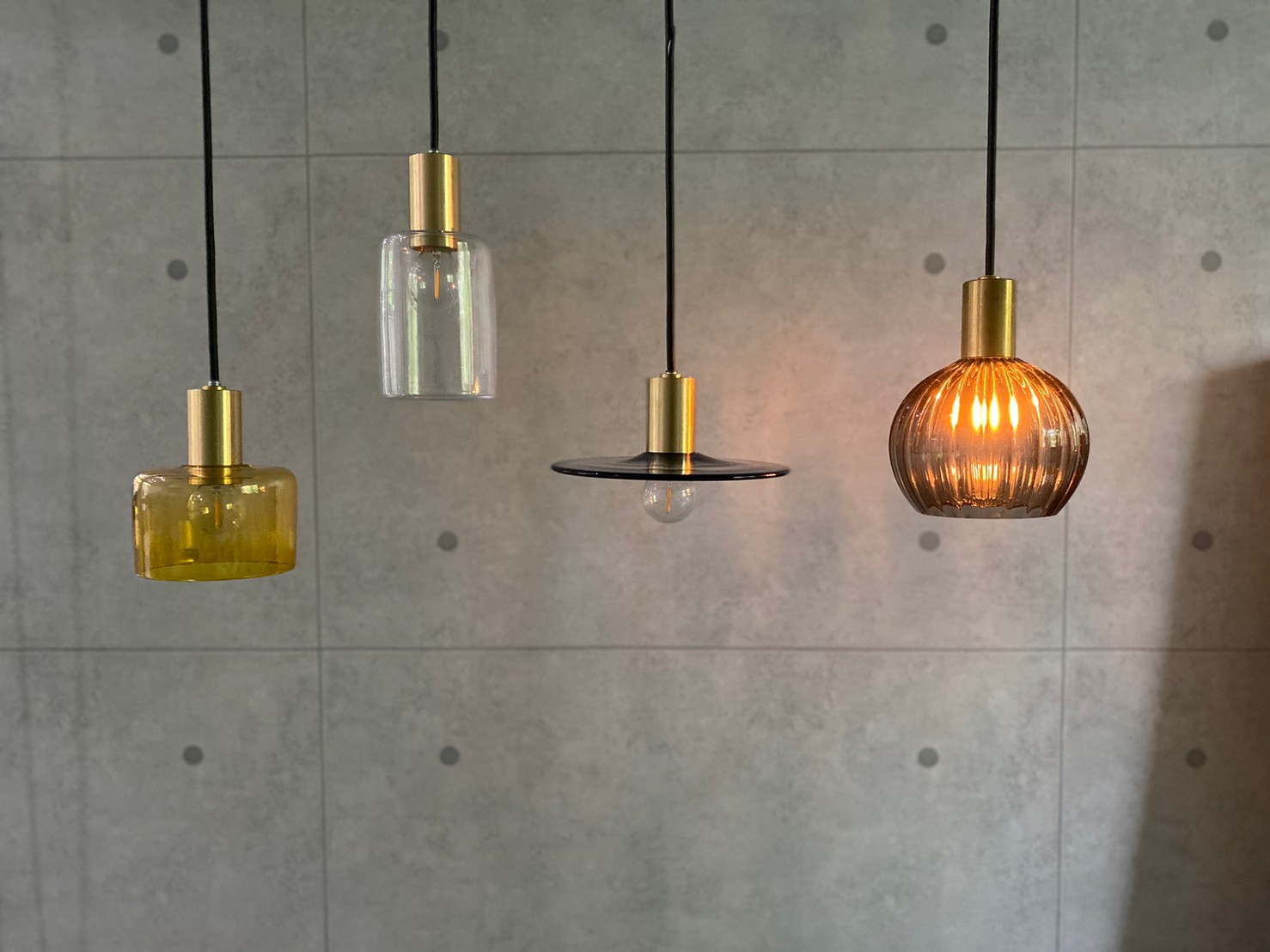 CTSH LIGHT. ペンダントライト＜三日月:クリア E17＞ 瑞浪市 / ジオニック 照明器具 ソケット 真鍮 ガラス シェード [AZBQ117]