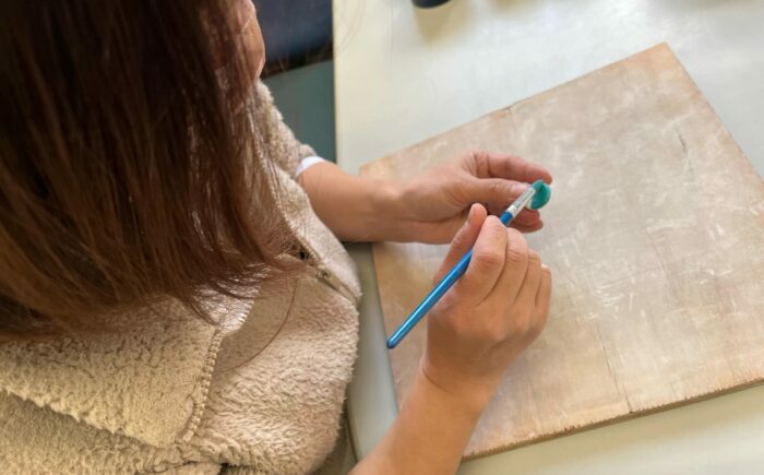 【美濃焼】 ききょう イヤリング 水色 瑞浪市 / TILEmade タイル アクセサリー ハンドメイド [AZCD012]