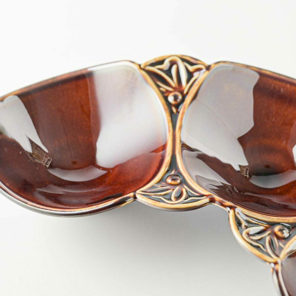 【美濃焼】 asumi(彩澄) 21cm 三連花皿 アメ色 ・ ネイビー 箱入り 2色セット 78193690 瑞浪市 / やまに 食器 小鉢 リサイクル [AZCR017]