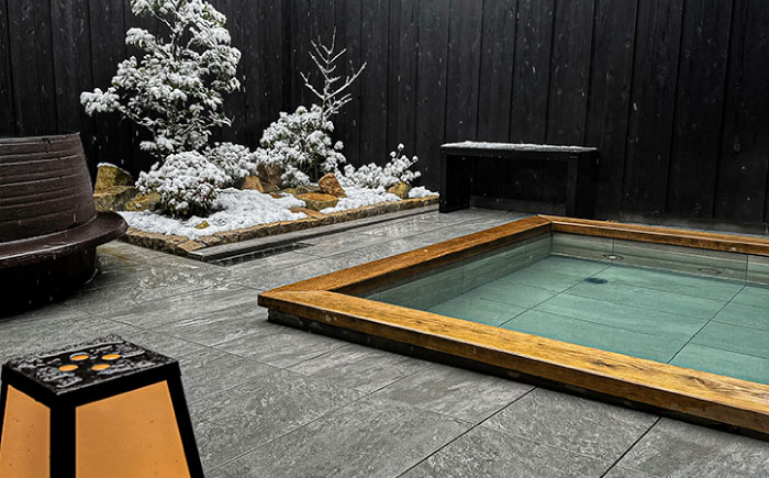 1日1組限定 丸っと1棟貸の宿 KAWAZU 1泊2食付きペア 宿泊券 岐阜県・庭の登録記念物に泊まれる 瑞浪市 [AZAP001]