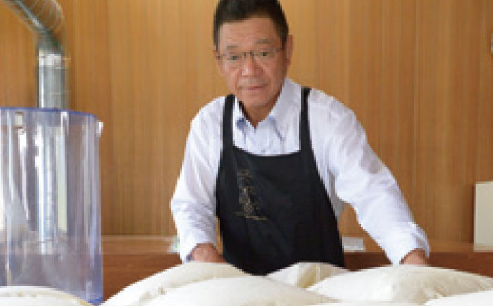 ふっくらボリュームタイプ 羽毛 掛ふとん (シングルサイズ) 釜戸ふとんオリジナル 瑞浪市 / 釜戸ふとん [AZAR002]