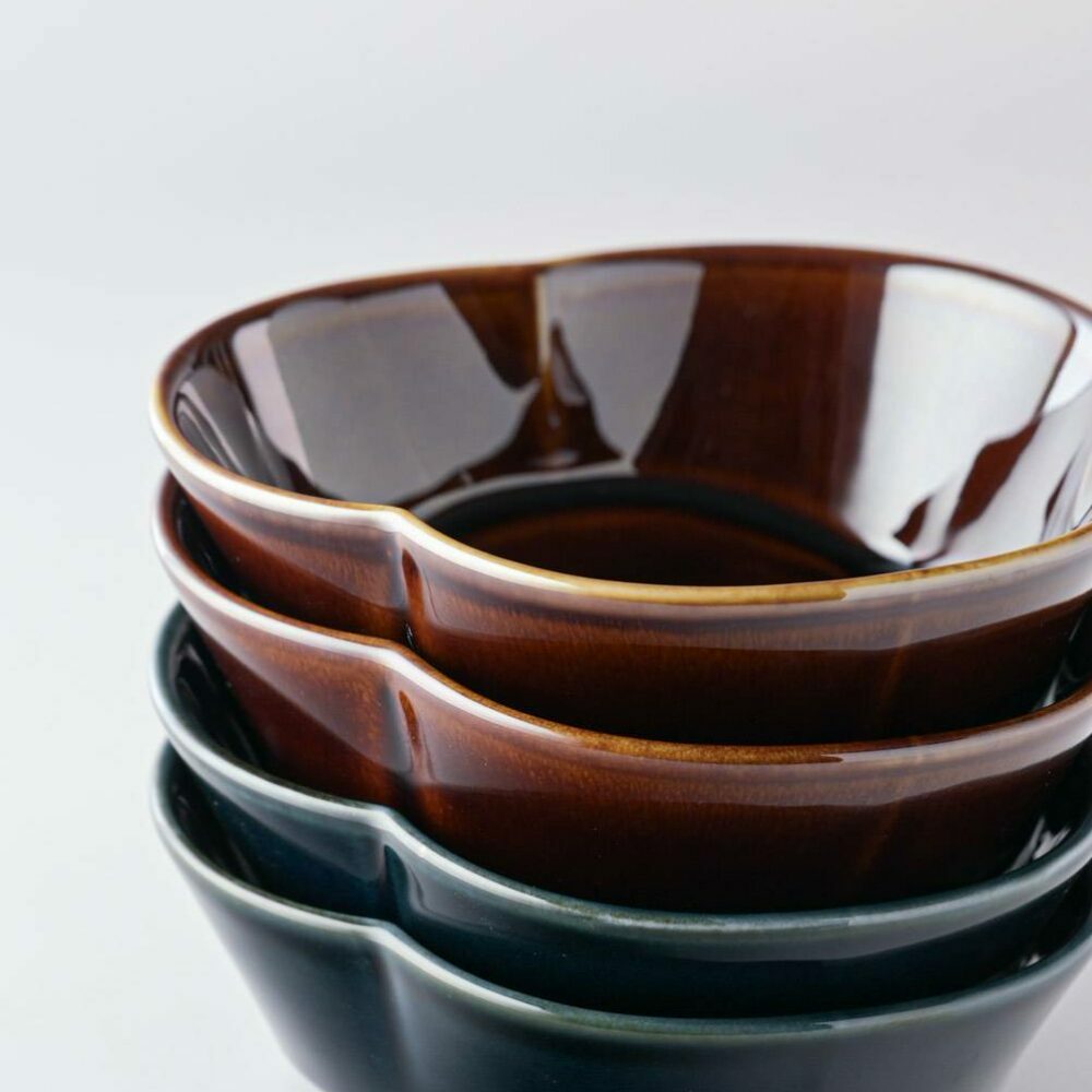 【美濃焼】 asumi(彩澄) 13cm 花型小鉢(大) 箱入り 4個セット 78193498 瑞浪市 / やまに 食器 皿 リサイクル [AZCR018]