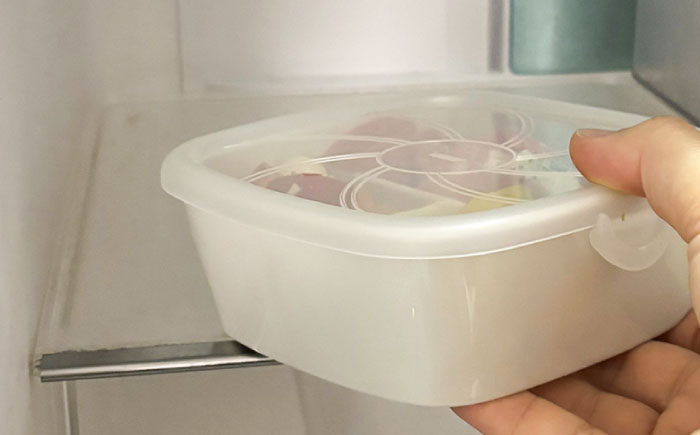 【美濃焼】 磁器製 3つ仕切り鉢 レンジパック付き ホワイト 2個セット 瑞浪市 / 山九製陶所 陶磁器 レンジ対応 白 [AZDL002]