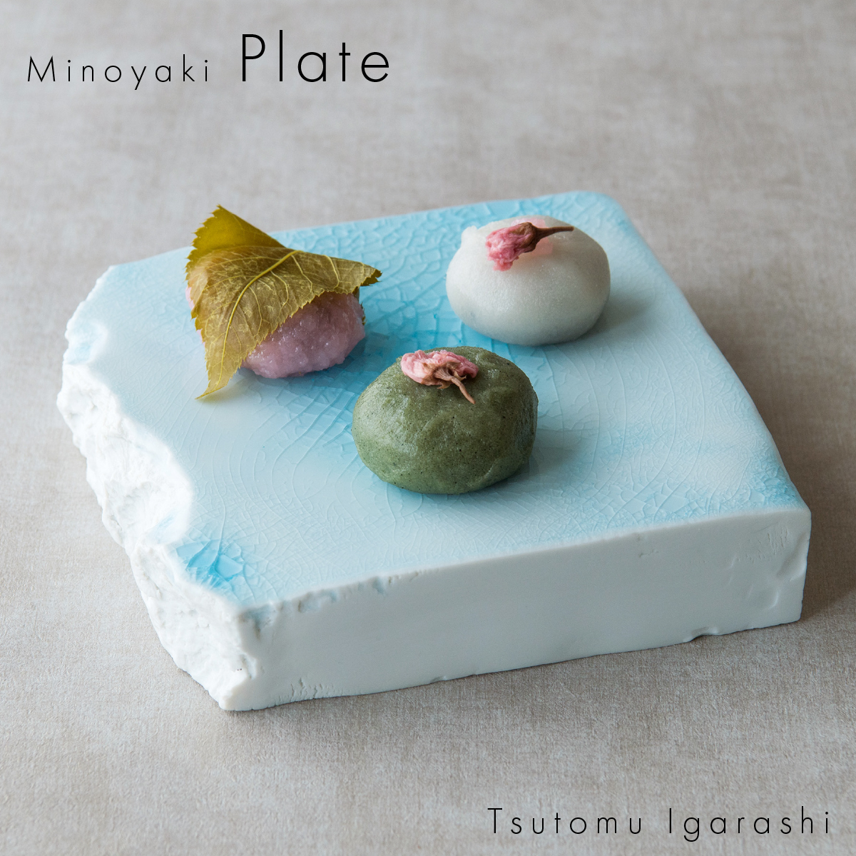 【美濃焼】 五十嵐務 台皿 ガラス釉 ライトブルー 瑞浪市 / JS企画 陶芸作品 皿 小皿 インテリア 食器 [AZAZ215]