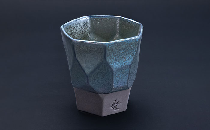 【美濃焼】 つばめ工房 黒土 フリーカップ ブルーメタリック 瑞浪市 / 大恵 陶磁器 食器 ギフト [AZBG007]