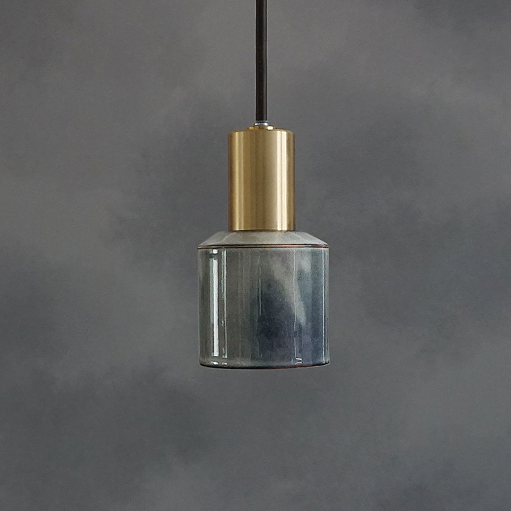 CTSH LIGHT. ペンダントライト＜Ljus オールド グレー E17＞ 瑞浪市 / ジオニック 照明器具 ソケット 真鍮 磁器 シェード タイル [AZBQ112]