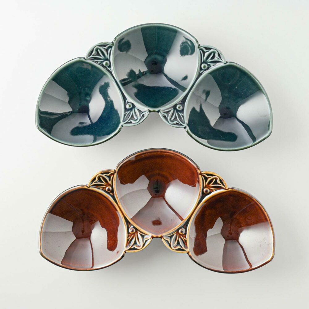 【美濃焼】 asumi(彩澄) 21cm 三連花皿 アメ色 ・ ネイビー 箱入り 2色セット 78193690 瑞浪市 / やまに 食器 小鉢 リサイクル [AZCR017]