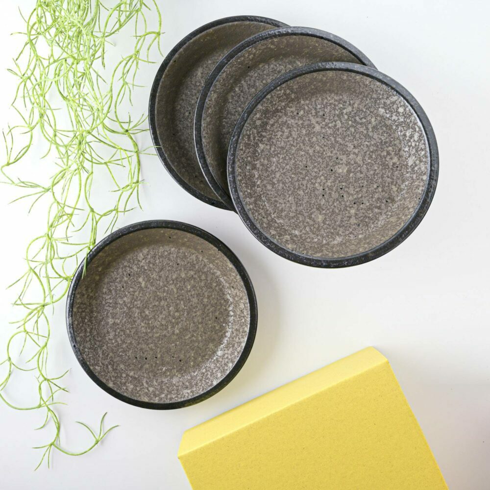 【美濃焼】 チグ 15cm 小皿 黒 箱入り 4枚セット 78193496 瑞浪市 / やまに 取り皿 食器 プレート [AZCR022]